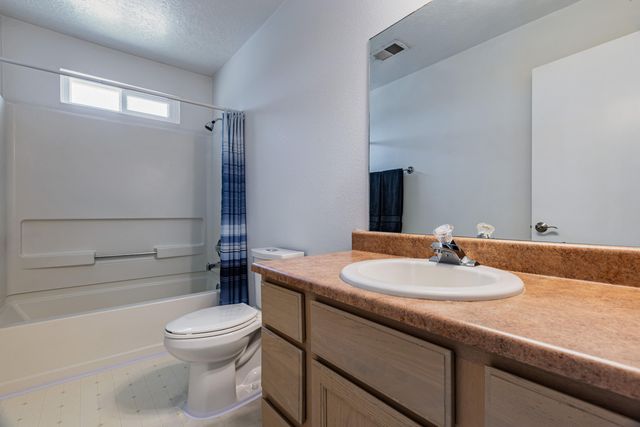 10431 Don Giovanni Place NW, Albuquerque, NM 87114
