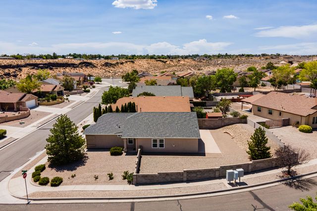 10431 Don Giovanni Place NW, Albuquerque, NM 87114
