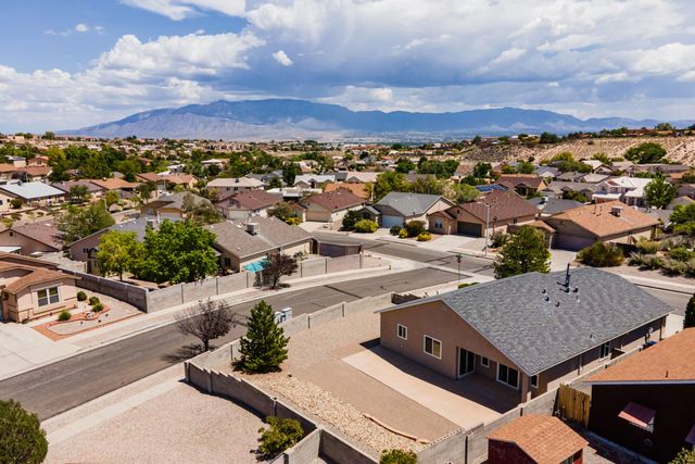 10431 Don Giovanni Place NW, Albuquerque, NM 87114