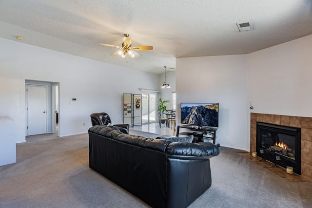 10431 Don Giovanni Place NW, Albuquerque, NM 87114
