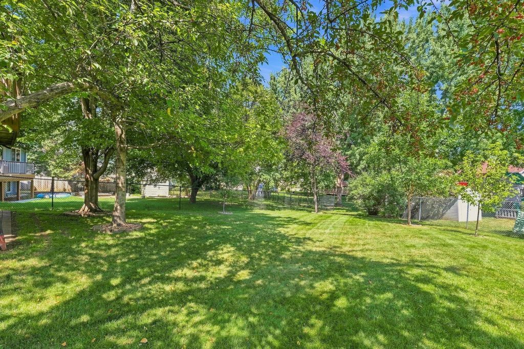 12959 Black Hills Drive, Burnsville, MN 55337 — photo 2