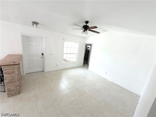 3586 Seagrape AVE, Naples, FL 34104