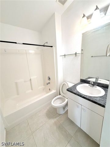 3586 Seagrape AVE, Naples, FL 34104