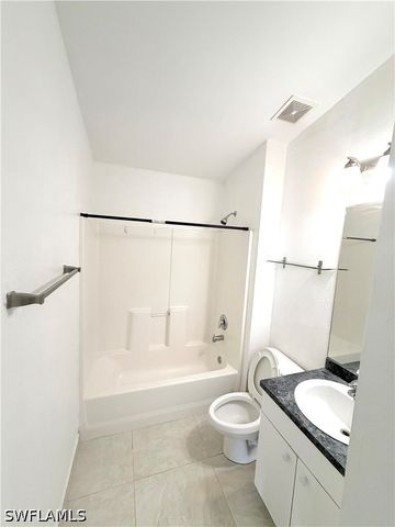 3586 Seagrape AVE, Naples, FL 34104