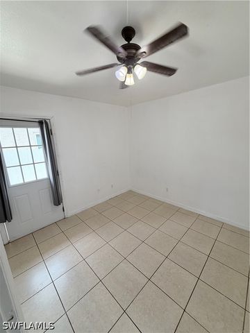 3586 Seagrape AVE, Naples, FL 34104