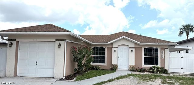 3586 Seagrape AVE, Naples, FL 34104
