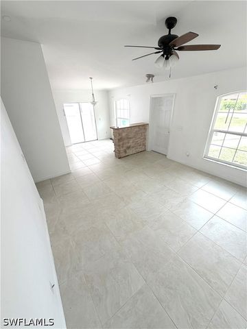 3586 Seagrape AVE, Naples, FL 34104