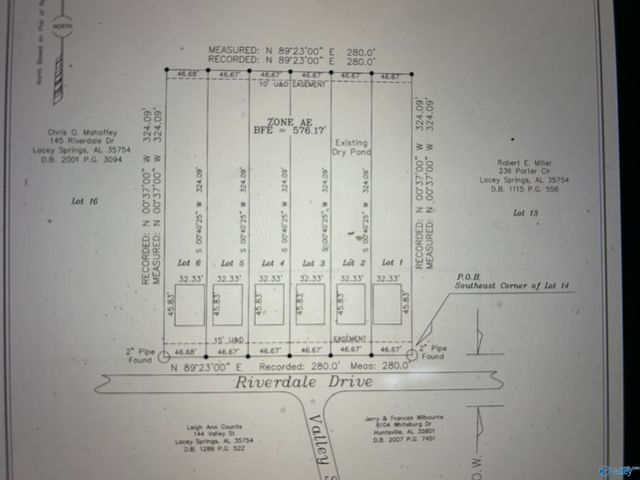 125 Riverdale Drive, Laceys Spring, AL 35754