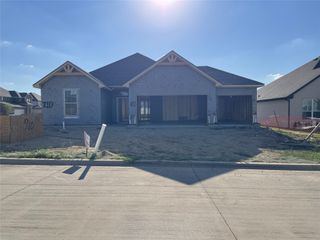 710 Broken Bow Lane, Cleburne, TX 76033