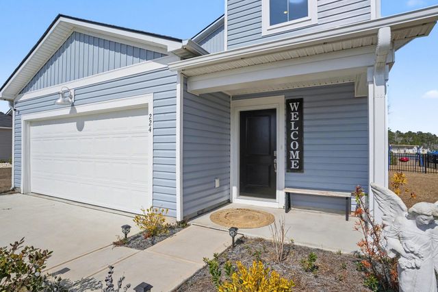 224 Saddle St, Conway, SC 29527