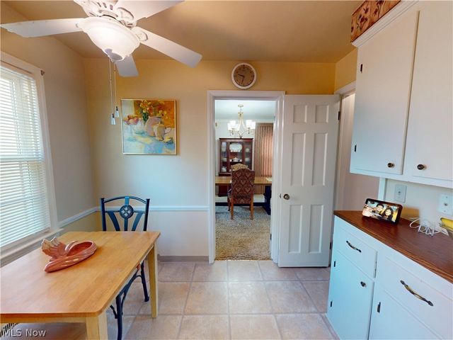 3841 Washington Boulevard, University Heights, OH 44118