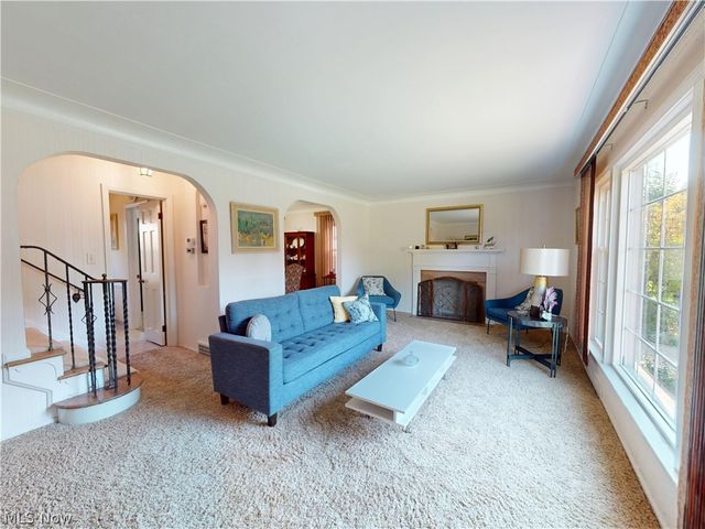 3841 Washington Boulevard, University Heights, OH 44118