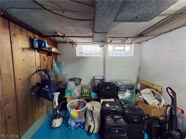 3841 Washington Boulevard, University Heights, OH 44118