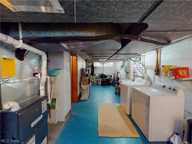 3841 Washington Boulevard, University Heights, OH 44118