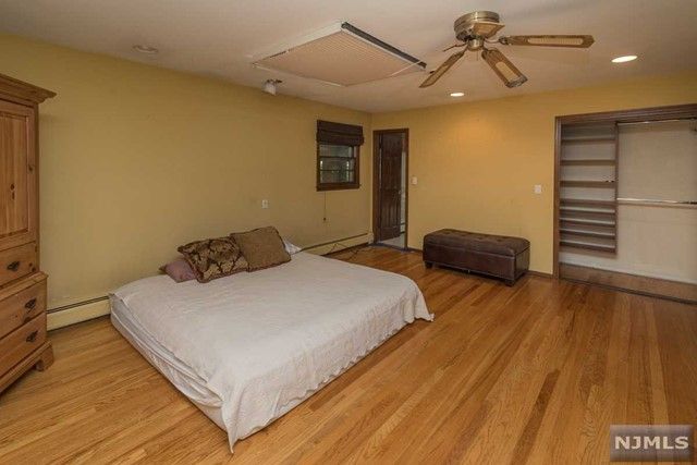 104 Horizon Terrace, Hillsdale, NJ 07642