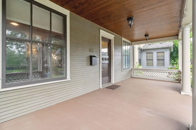 811 Ashland Avenue, Saint Paul, MN 55104