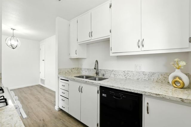 4710 Hayford Way #4, Sacramento, CA 95842