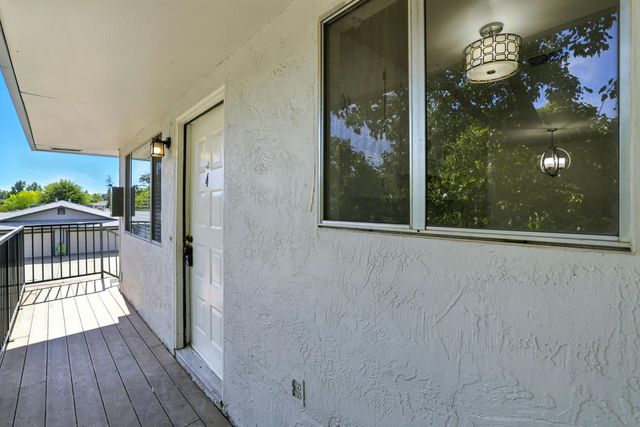 4710 Hayford Way #4, Sacramento, CA 95842