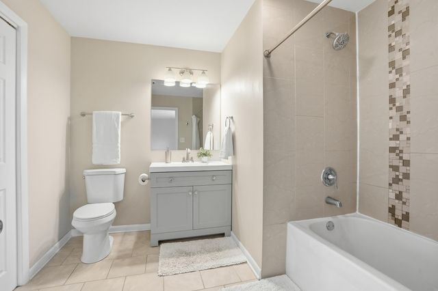 9200 Birch Avenue, Munster, IN 46321