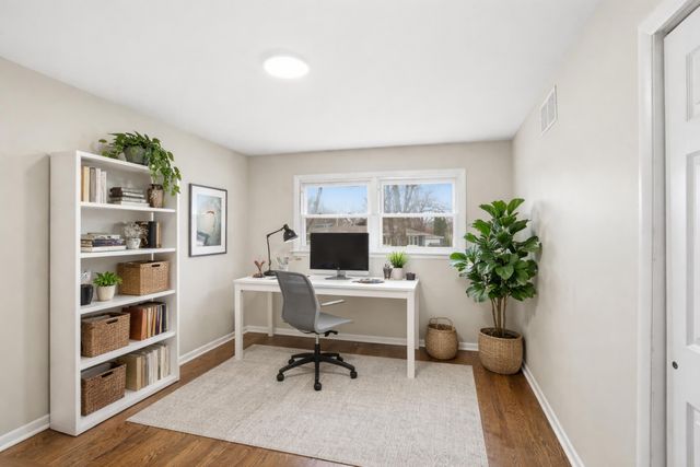 9200 Birch Avenue, Munster, IN 46321