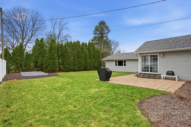 9200 Birch Avenue, Munster, IN 46321