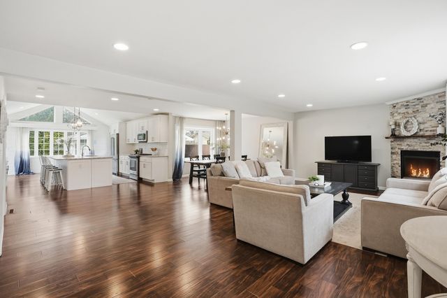 9200 Birch Avenue, Munster, IN 46321