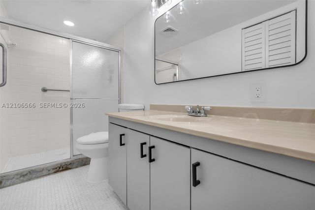 2505 Antigua Ter E4, Coconut Creek, FL 33066