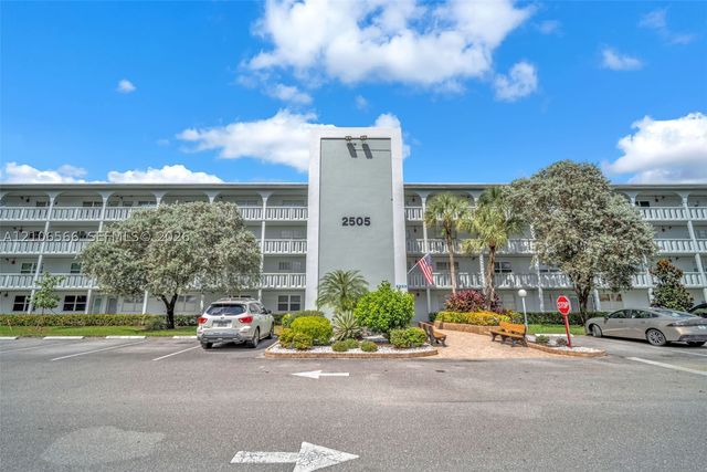 2505 Antigua Ter E4, Coconut Creek, FL 33066