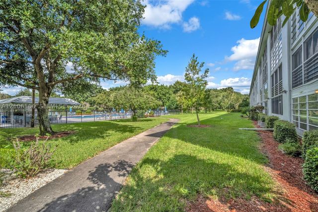 2505 Antigua Ter E4, Coconut Creek, FL 33066