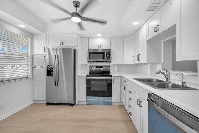 2505 Antigua Ter E4, Coconut Creek, FL 33066