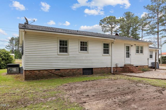 5345 Christian Light Road, Fuquay Varina, NC 27526