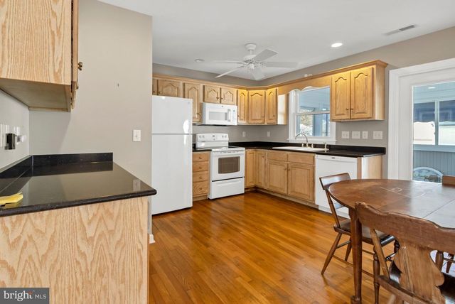 37445 BASIN ST, Rehoboth Beach, DE 19971