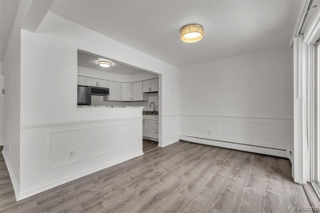 4113 Telegraph Road A214, Bloomfield Hills, MI 48302