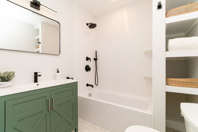 22 Bellevue St 1, Boston, MA 02132