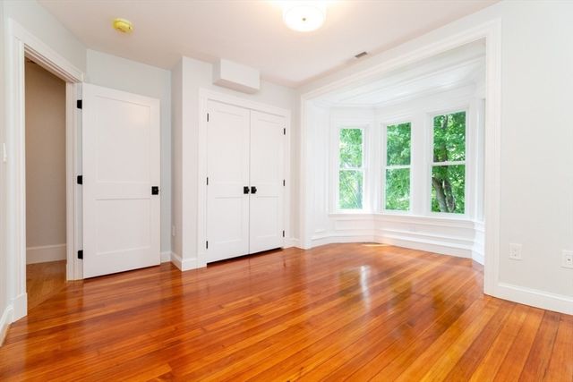 22 Bellevue St 1, Boston, MA 02132