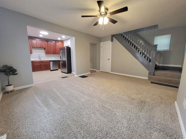 172 S Williams Street, Newark, OH 43055