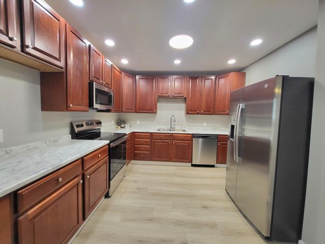 172 S Williams Street, Newark, OH 43055