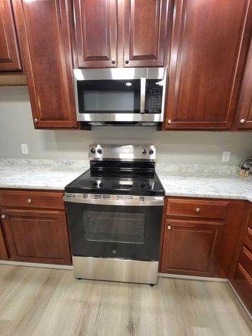 172 S Williams Street, Newark, OH 43055