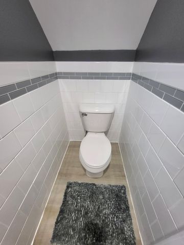 172 S Williams Street, Newark, OH 43055