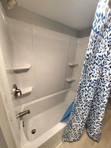 172 S Williams Street, Newark, OH 43055