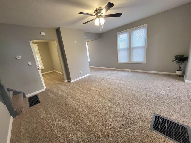 172 S Williams Street, Newark, OH 43055