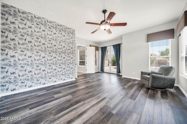 6521 W HILL Lane, Glendale, AZ 85310
