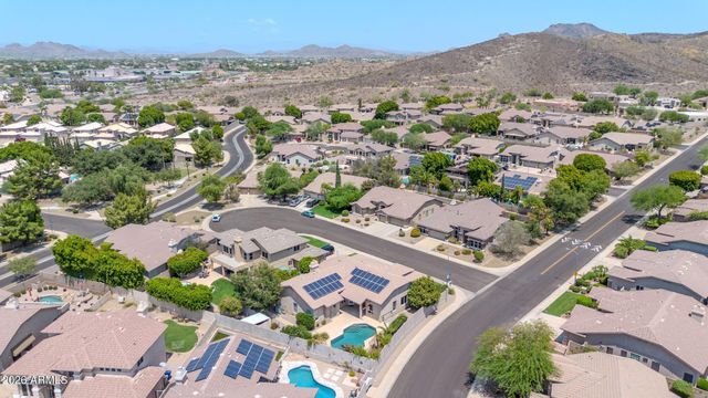 6521 W HILL Lane, Glendale, AZ 85310