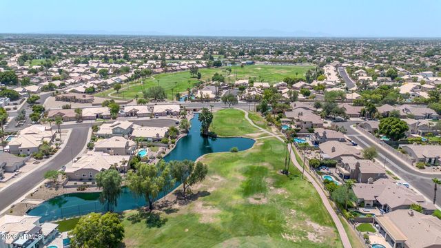 6521 W HILL Lane, Glendale, AZ 85310