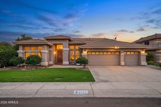 6521 W HILL Lane, Glendale, AZ 85310