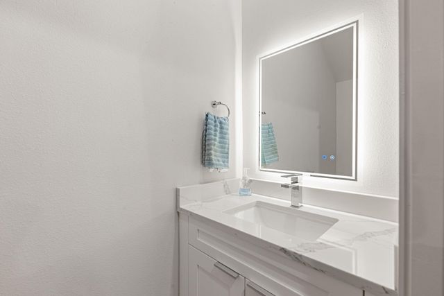 5722 Rucio Lane A, Houston, TX 77092