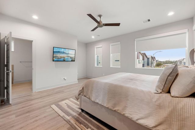 5722 Rucio Lane A, Houston, TX 77092