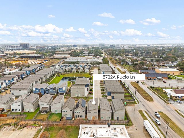 5722 Rucio Lane A, Houston, TX 77092