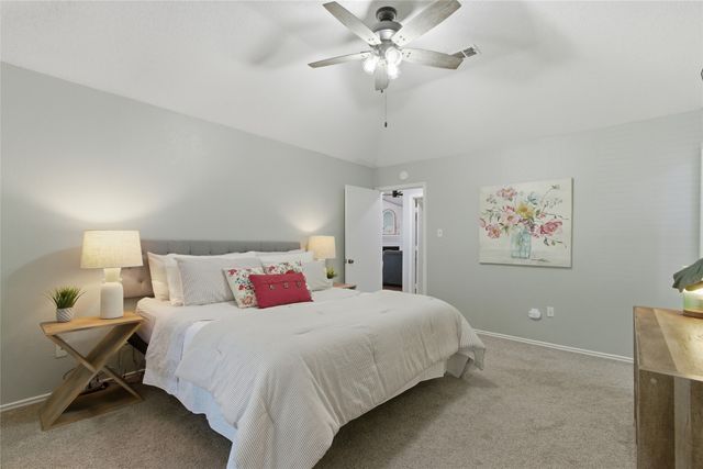 1561 Winter Park Lane, Lewisville, TX 75077