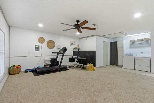 1561 Winter Park Lane, Lewisville, TX 75077